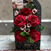 گل مصنوعی
