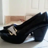 کفش مجلسی|کیف، کفش، کمربند|فردیس, نیروگاه برق|دیوار