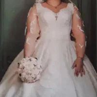 اجاره و فروش لباس عقد حنا نامزدی عروسی زیر قیمت