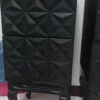 یک جفت میز پا تختی شیک