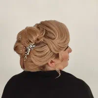 جشنواره بزرگ شنیون و میکاپ با ۵۰٪درصد تخفیف|خدمات آرایشگری و زیبایی|تبریز, |دیوار