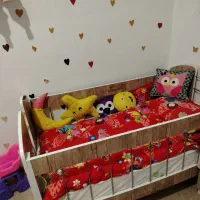 تخت|تخت و صندلی بچه|میانه, |دیوار