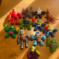 ۱۲ عدد فیگور gu jit su