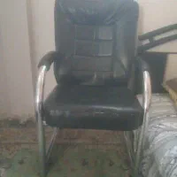 صندلی هشتصد تمن