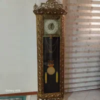 ساعت طرح برنجی