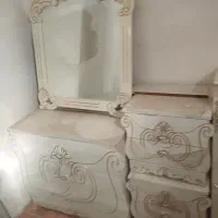 سرویس چوبی و تخت برای جهیزیه بوده صددرصد نو
