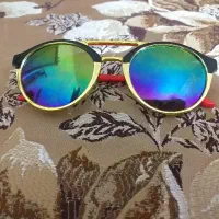 عینک افتابی بچه گانه