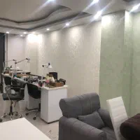 نصب کاغذ دیواری و نقاشی ساختمان