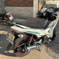 بی کلاج آشیل 125|موتورسیکلت|کاشان, امیرکبیر|دیوار