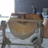 بتونیر  فرز  قوطی  میز کار  دیوار پیش ساخته بتنی