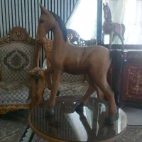 فروش دو عدد مجسمه چوبی