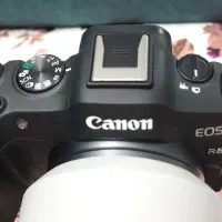 canon 200 800 و canon R8