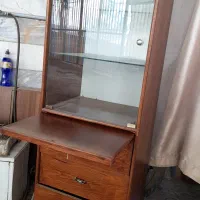 کتابخانه و میز تحریر چوبی