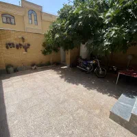 ویلایی لوکس دوطبقه۱۸۰ متریدر نبی اکرم،درب از حیاط|فروش خانه و ویلا|شیراز, فرگاز|دیوار