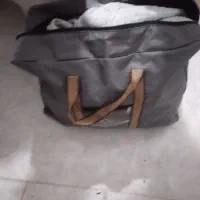 یک کیف لباس زنانه ودخترانه سالم و تروتمیز|لباس|ساوه, |دیوار