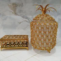 جادستمال کاغذی و سطل اماراتی