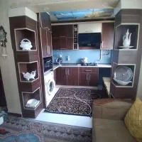 کابینت قهوه ای کرم