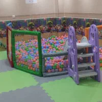 زیر-زمین-شهرک-دادگستری