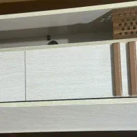 میز‌تلویزیون چوبی