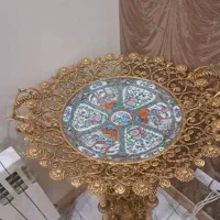 میوه خوری کنار سالنی برنز