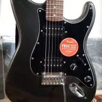 گیتار الکتریک Squier Affinity Stratocaster|گیتار، بیس، امپلیفایر|ابهر, |دیوار