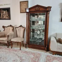 بوفه بزرگ چوب گردو محکم با ارتفاع دو متر در یک|بوفه، ویترین، کنسول|کرمانشاه, |دیوار