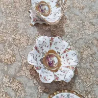 چهار تیکه  فقط 10 میلیون  دقت کنید فقط 10 میلیون