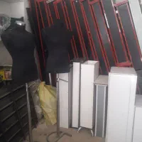 ویترین مغازه لباس فروشی.دکوری.وغیره