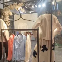 فروش رگال لباس|فروشگاه و مغازه|لاهیجان, انقلاب|دیوار