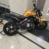 بنلی ۲۵۰ دو سیلندر