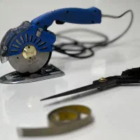 برشکار خانم، تولیدی چادر - حجاب پرهیزکار - ۳۰ م ت