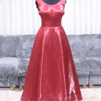 لباس مجلسی|لباس|بلده, |دیوار