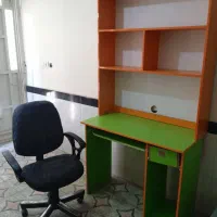 میز‌تحریر‌ و صندلی.میز تلویزیون