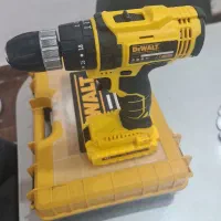 پیچ گشتی شارژی دیوالت ۸۸ ولت