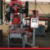 نیروی کار (کارگر)جهت کار با پرس