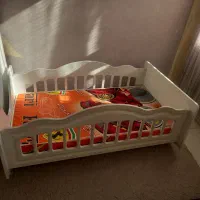 گهواره و تشک  مناسب تا ۸ سال