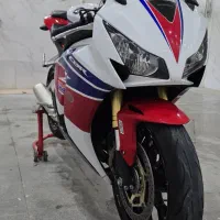 cbr 1000