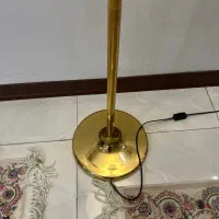 آباژور ایستاده سالم در حدنو|چراغ خواب و آباژور|نور, |دیوار