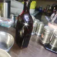 بطری چوب پنبه خور