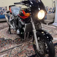 سی بی ۱۳۰۰ مشکی دوخط لاتی