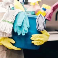 نیروی خدمات خانم