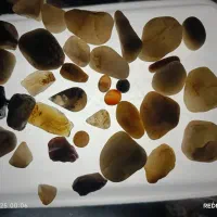 نگین های کمیاب عقیق،زمرد،یاقوت،کهربا،اوپال|جواهرات|قم, چهل اختران|دیوار