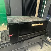 لوازم آشپزخانه صنعتی فر صندوقی پیتزا گاز ۴شعله هود