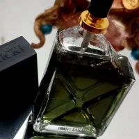 ادکلن ۱۰۰ میل شرکتی بسیار خوشبو|آرایشی، بهداشتی، درمانی|قائمشهر, |دیوار