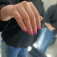 کاشت ناخن|خدمات آرایشگری و زیبایی|سنگر, |دیوار