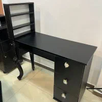 میز ناخن همراه استند لاک