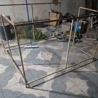 قفس اهنی درب دار بزرگ|لوازم جانبی حیوانات|شیراز, شیشه‌گری|دیوار