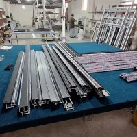 استخدام نیرو درب و پنجره سازی