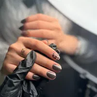 استخدام ناخنکار سالن فول مشتری تابلو دارد نزد مترو|استخدام درمانی، زیبایی، بهداشتی|تهران, میرداماد|دیوار