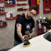 پولیش و سرامیک انواع خودرو و موتورسیکلت|خدمات موتور و ماشین|قزوین, |دیوار